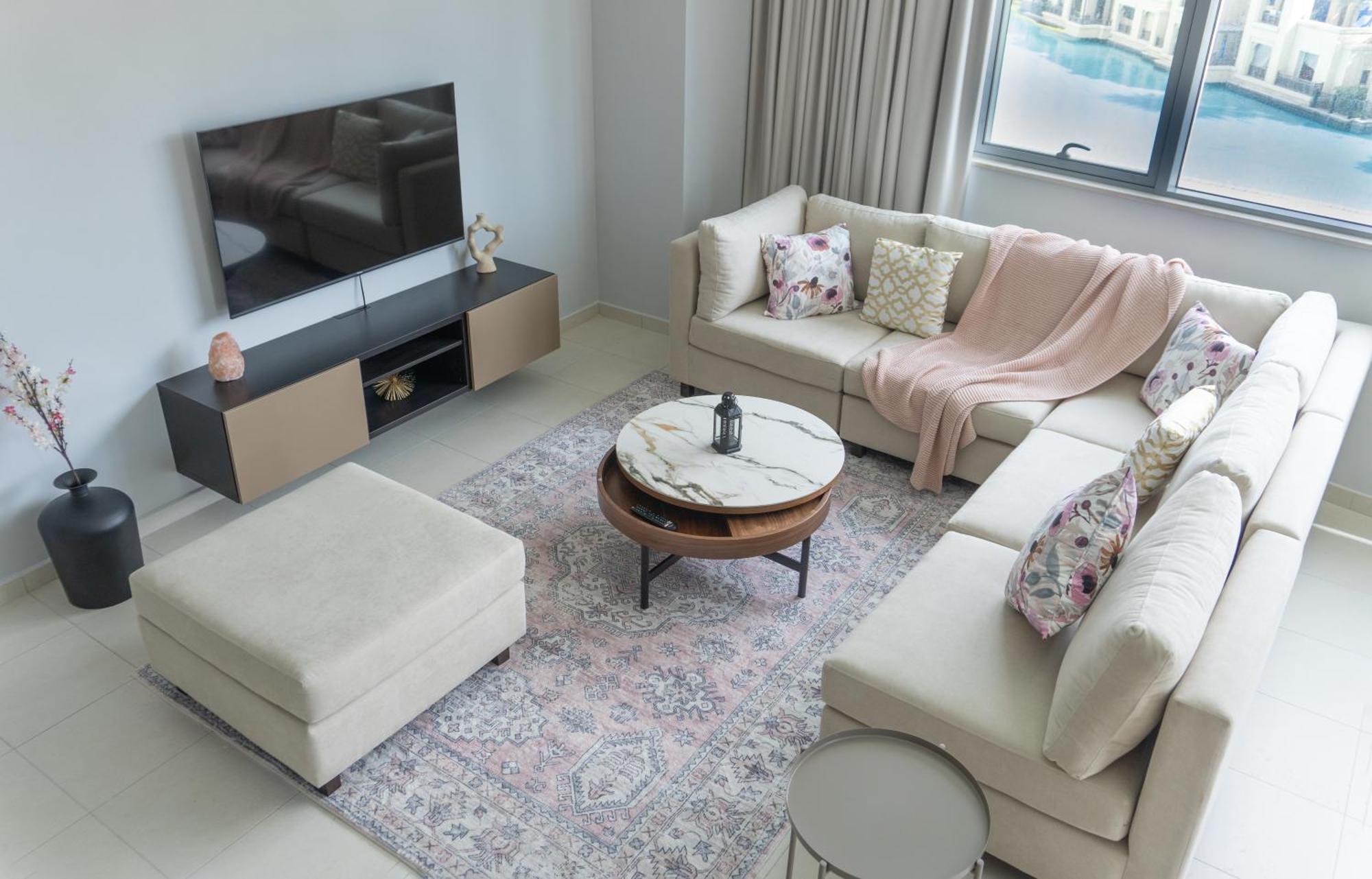 Appartamento Downtown Oasis, Burj Khalifa Views, Luxury Amenities Dubai Esterno foto