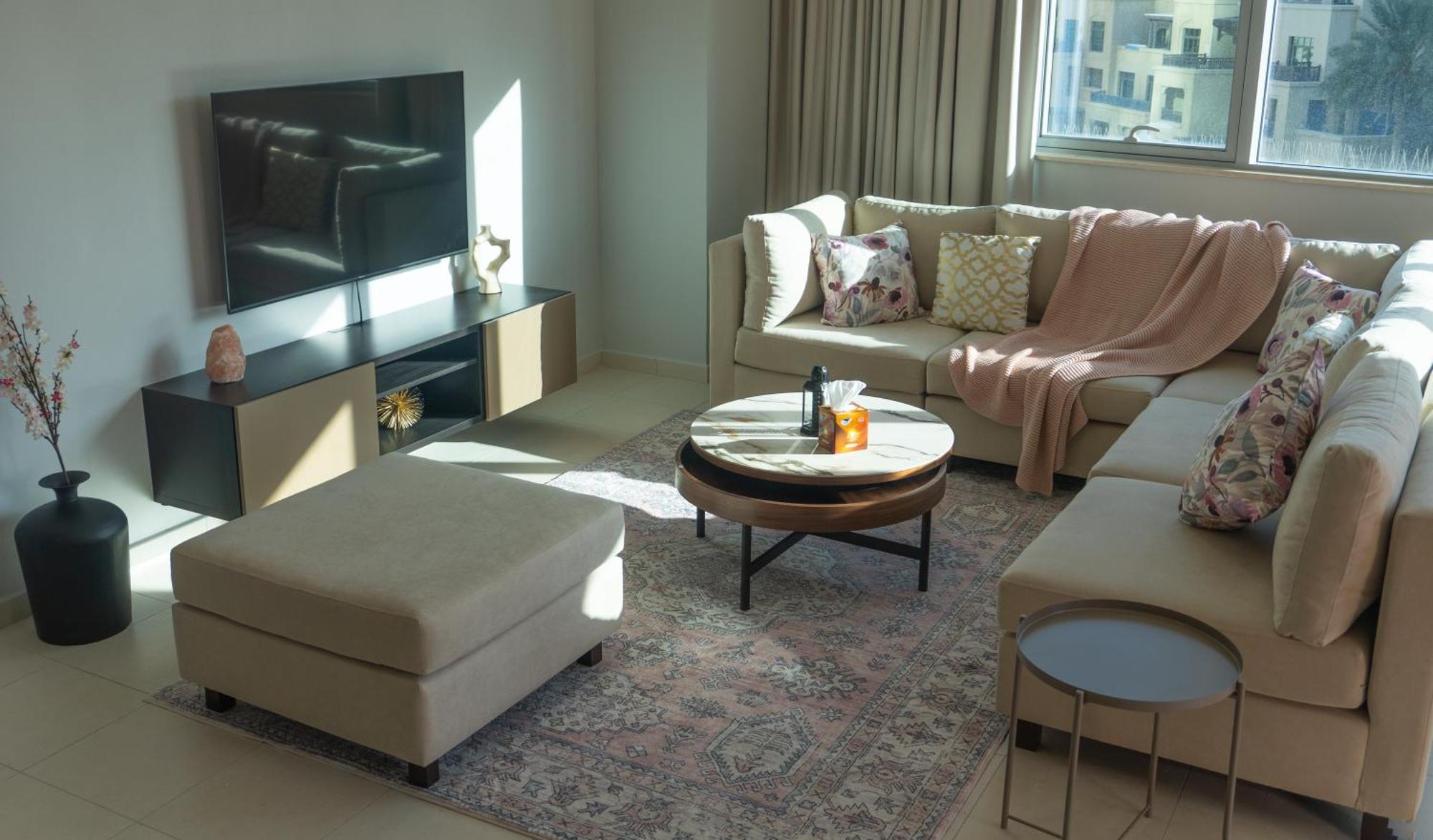Appartamento Downtown Oasis, Burj Khalifa Views, Luxury Amenities Dubai Esterno foto